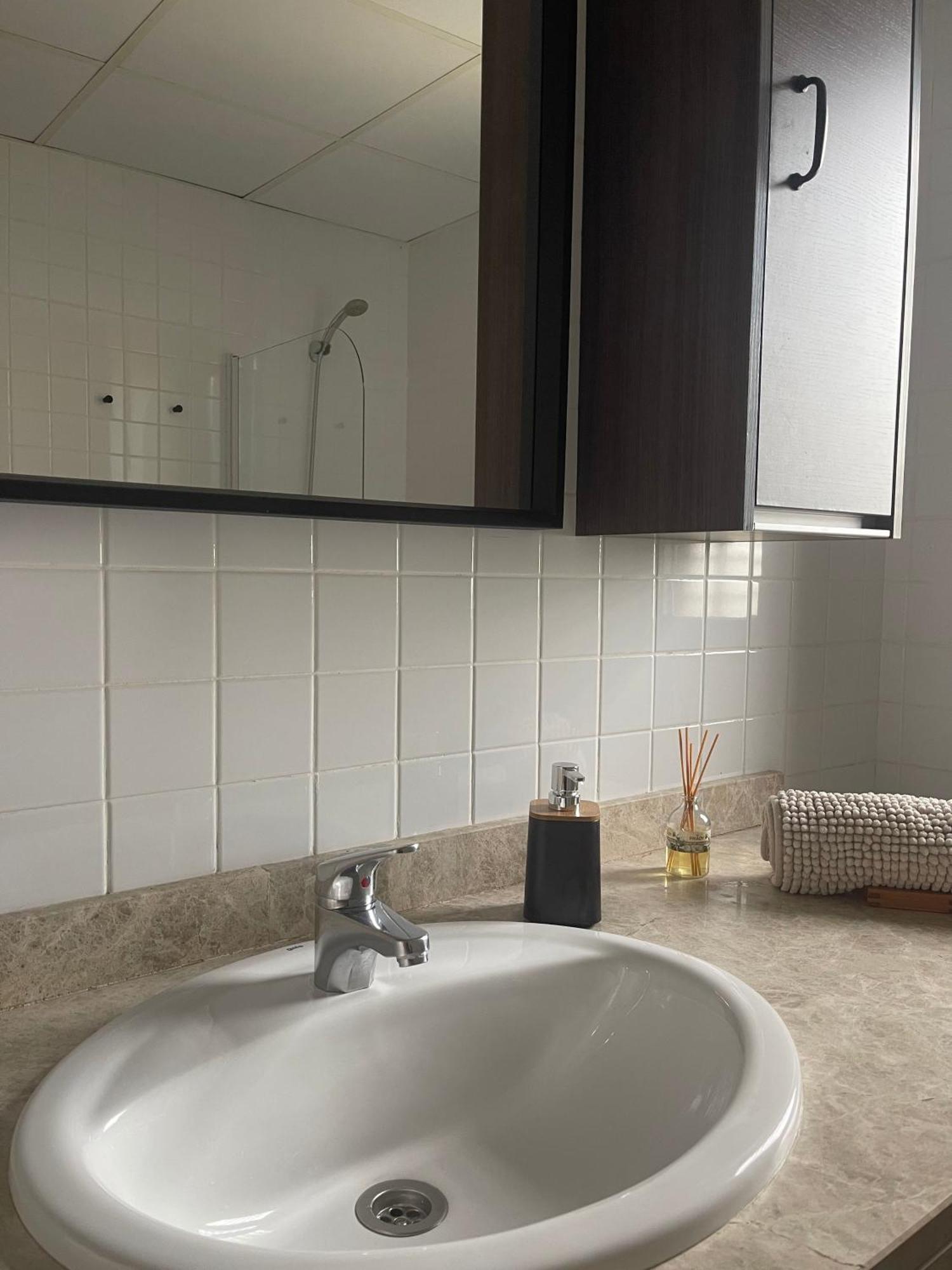 Отель Astral-Habitacion Doble Privada En Casa Compartida-Uebica2 Майрена-дель-Альхарафе Экстерьер фото