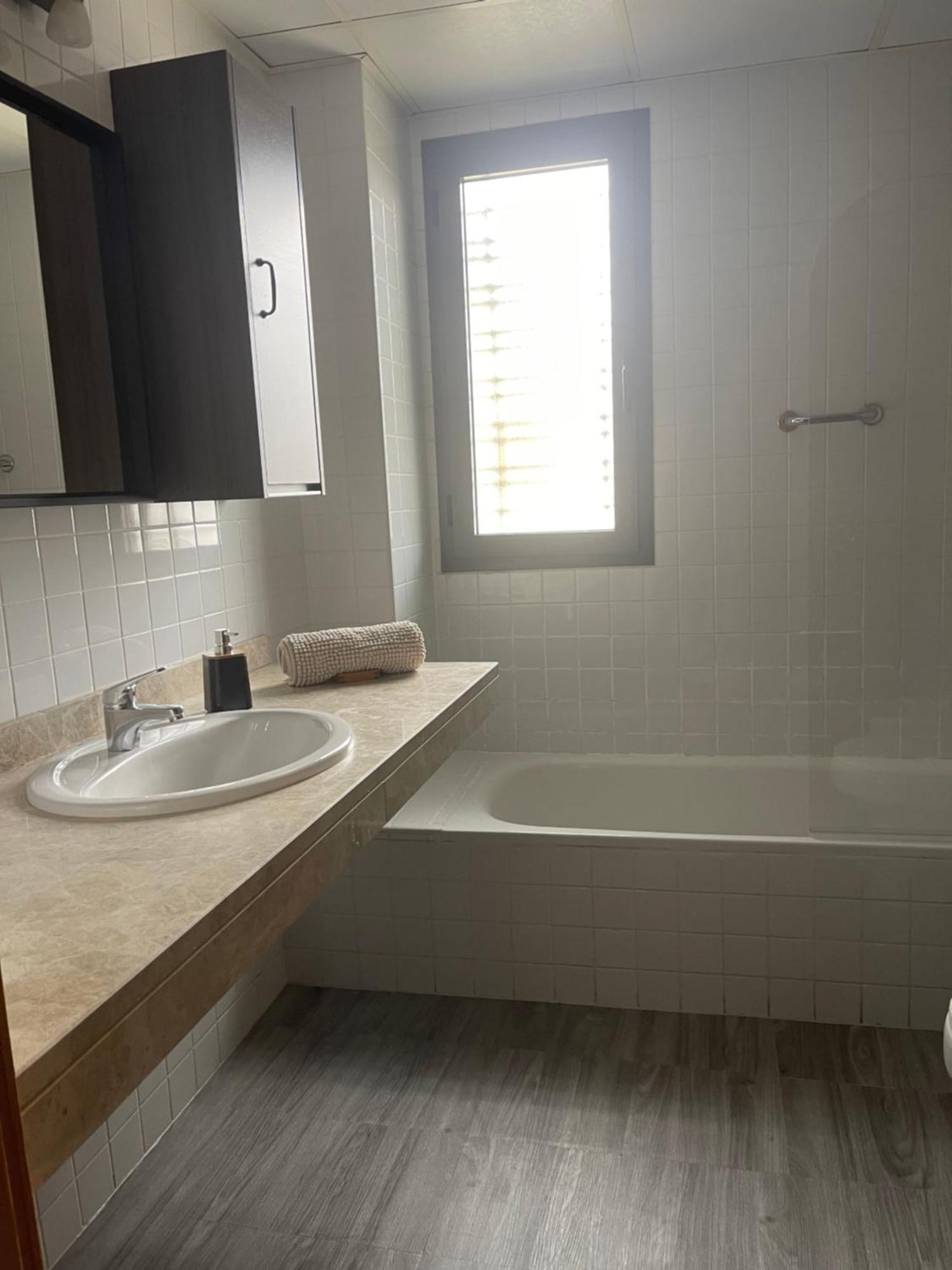 Отель Astral-Habitacion Doble Privada En Casa Compartida-Uebica2 Майрена-дель-Альхарафе Экстерьер фото